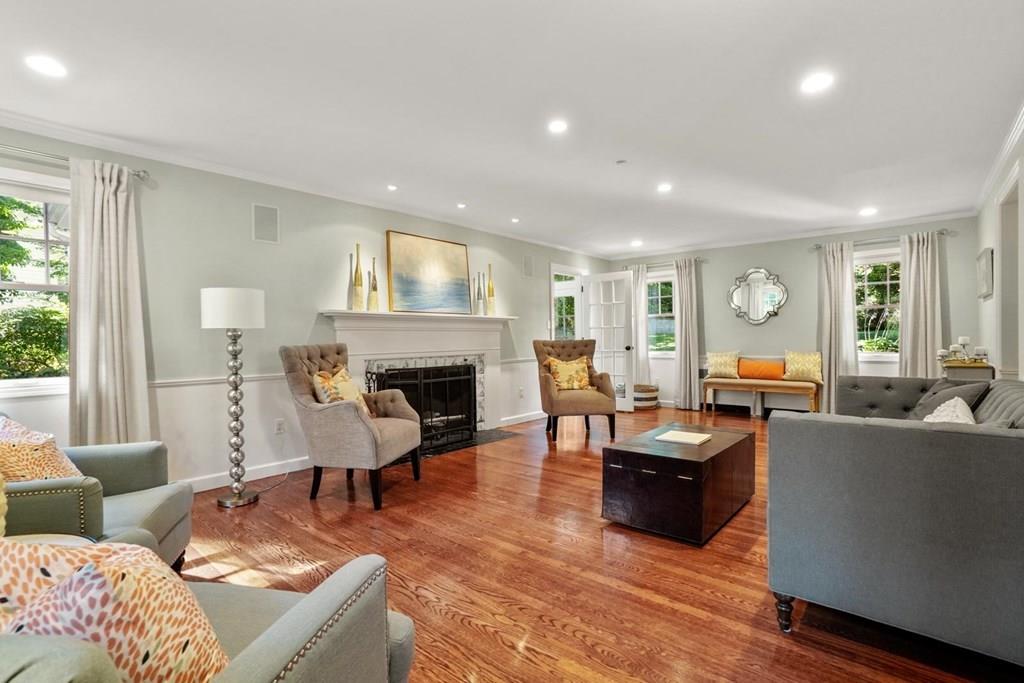 164 Hinckley Road Milton, MA 02186 - Photo 4 of 29 Gallery Image 4