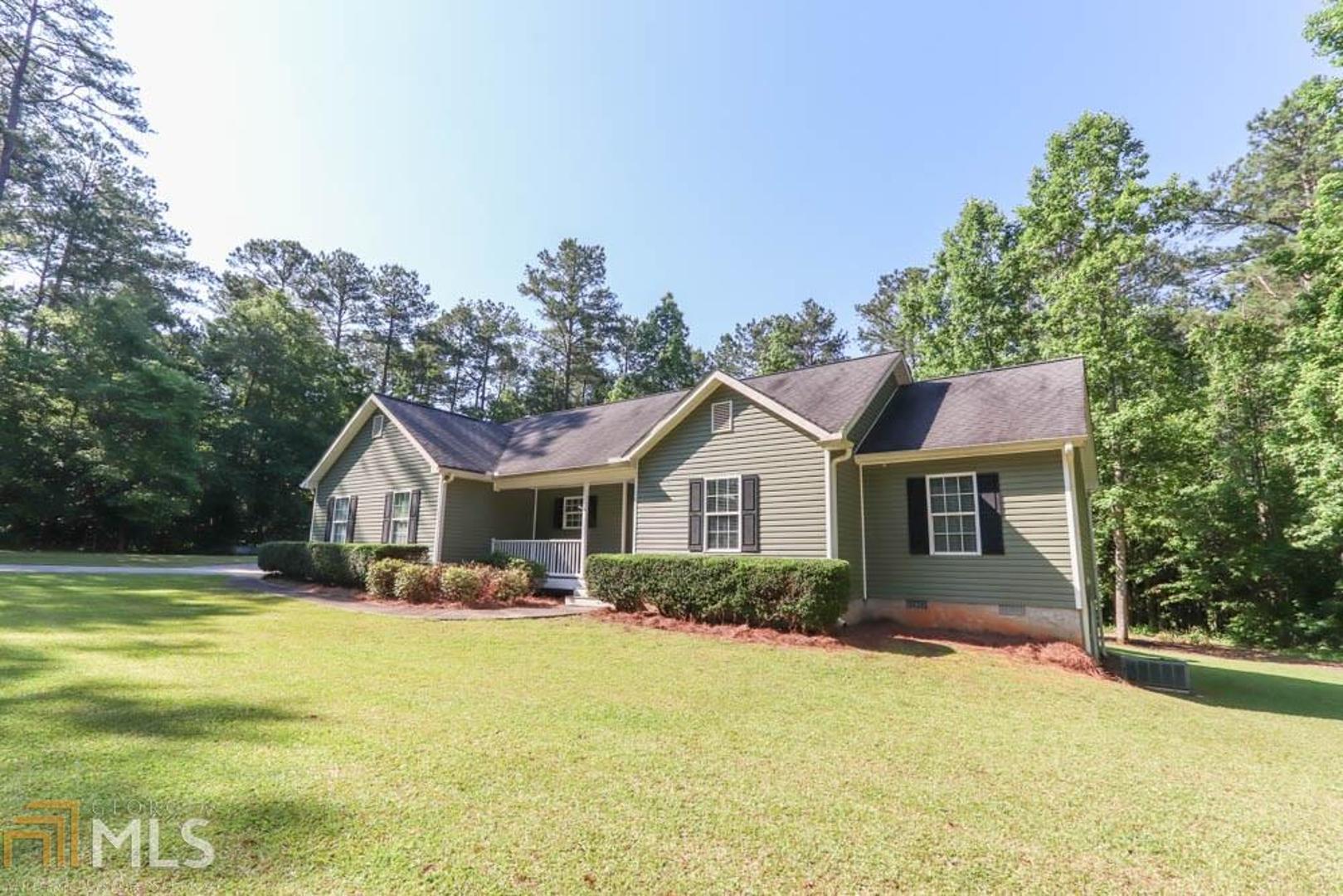 1304 Allen Road Grantville, GA 30220 - Photo 1 of 1