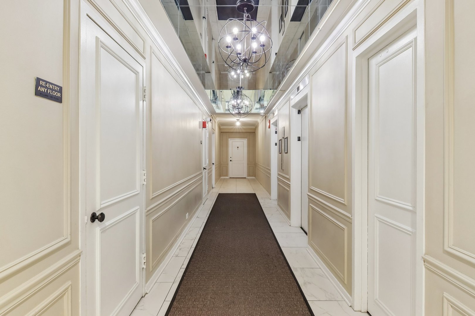 2909 North Sheridan Road, Unit 1201 Chicago, IL 60657 - Photo 24 of 32