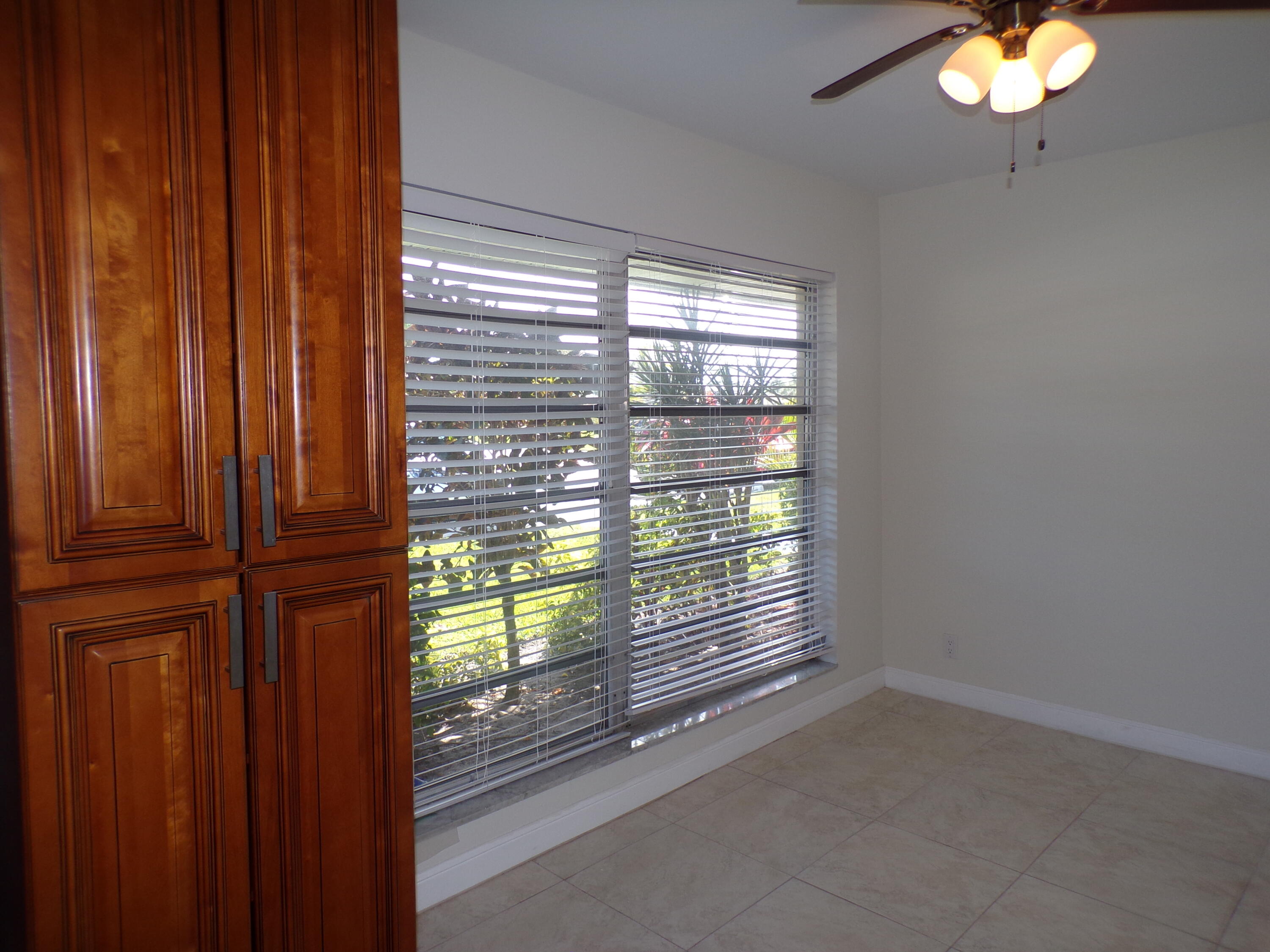 20952 Covington Drive Boca Raton, FL 33433 - Photo 12 of 36 137_1956