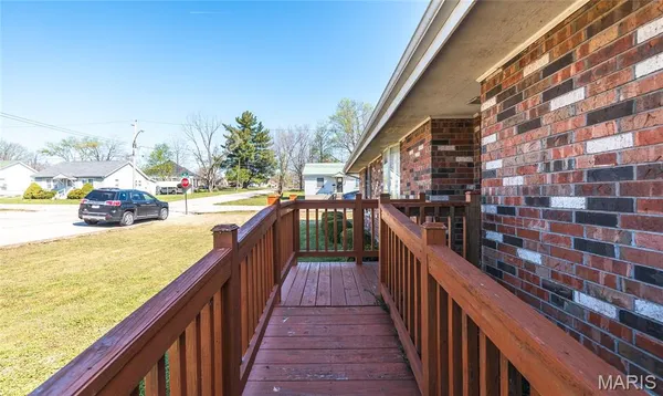 $199,000 | 800 South Henderson Street, Salem, MO 65560