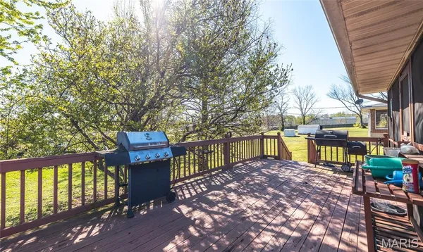 $199,000 | 800 South Henderson Street, Salem, MO 65560