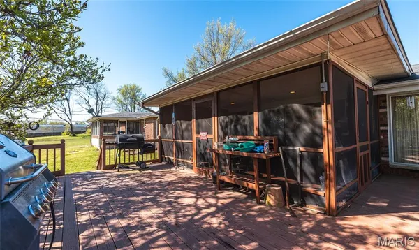 $199,000 | 800 South Henderson Street, Salem, MO 65560