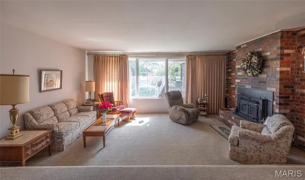 $199,000 | 800 South Henderson Street, Salem, MO 65560