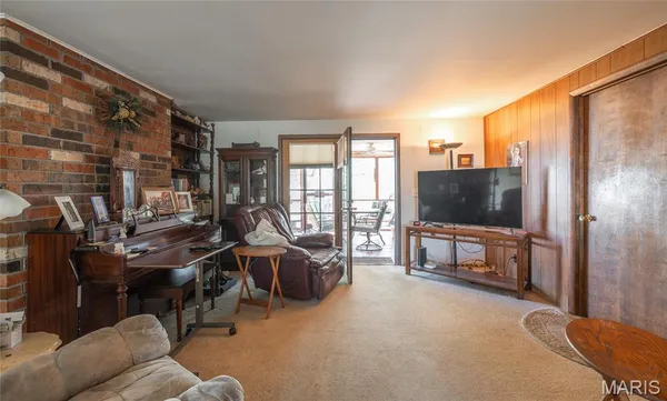 $199,000 | 800 South Henderson Street, Salem, MO 65560