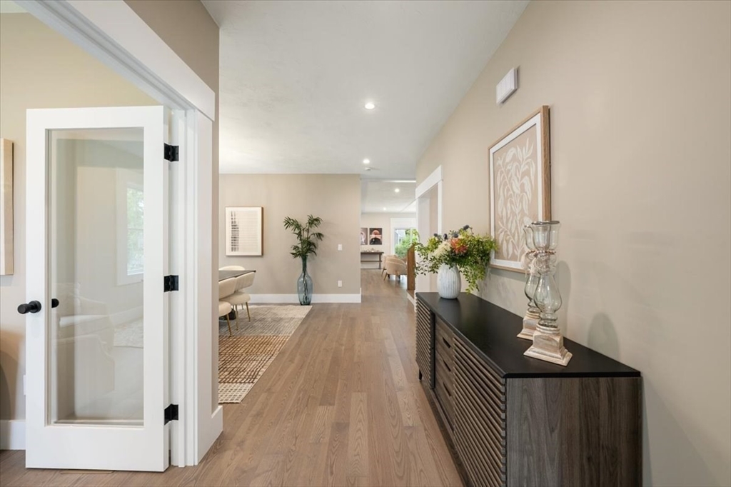 12 Beverly Road Natick, MA 01760 - Photo 5 of 31 Gallery Image 5
