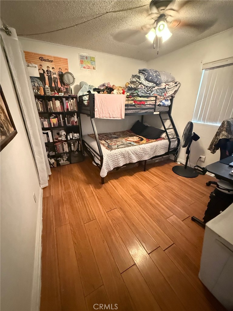 450 East 4th Street, Unit 103 Santa Ana, CA 92701 - Photo 4 of 10 a view of a room with gym equipment