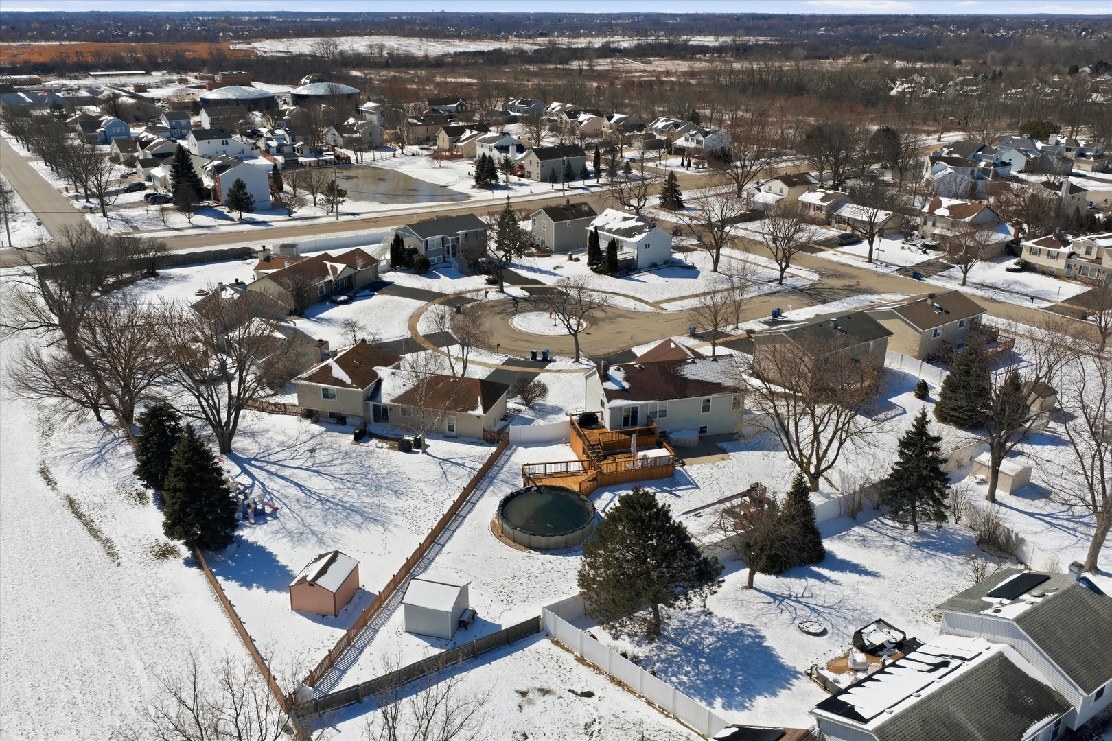 396 Nantucket Court Bartlett, IL 60103 - Photo 32 of 36 an aerial view of a city with lots of residential buildings