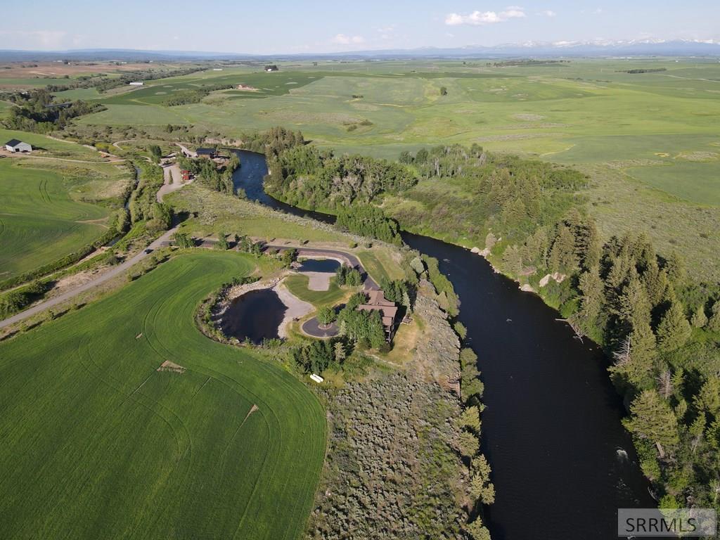 3944 Schaefer Lane Ashton, ID 83420 - Photo 3 of 100