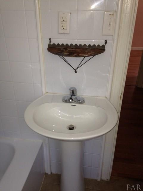 213 Rue Max Street Pensacola, FL 32507 - Photo 10 of 14 Gallery Image 10