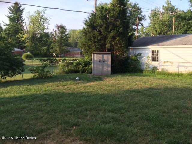 4310 Kinloch Road Louisville, KY 40207 - Photo 32 of 32 33