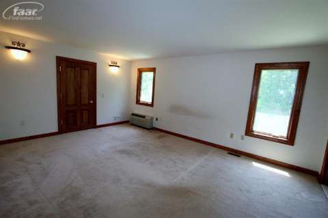 2882 Ray Road Holly, MI 48442 - Photo 29 of 52 20403551-28.JPG