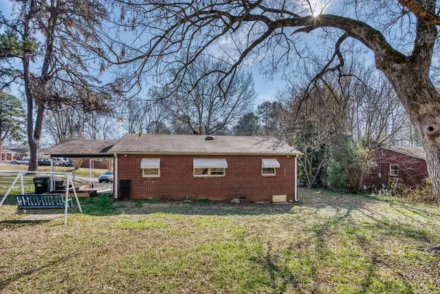 $159,000 | 406 West Hillcrest Avenue, Union, SC 29379