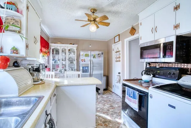 $159,000 | 406 West Hillcrest Avenue, Union, SC 29379