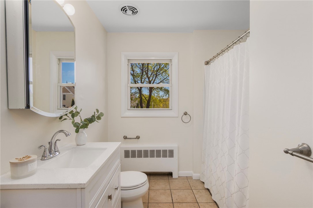 495 Gaskill Street Woonsocket, RI 02895 - Photo 16 of 33