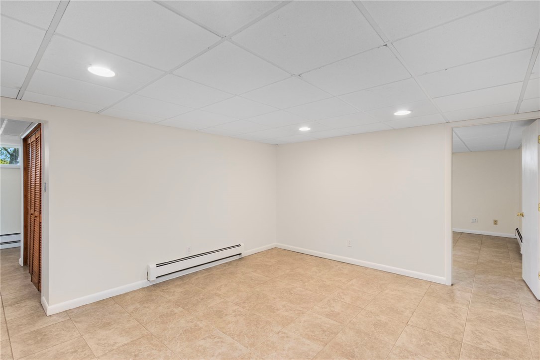 495 Gaskill Street Woonsocket, RI 02895 - Photo 19 of 33