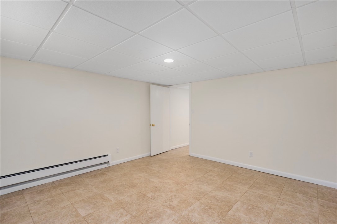 495 Gaskill Street Woonsocket, RI 02895 - Photo 20 of 33