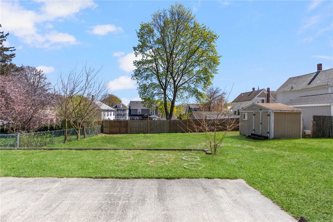 495 Gaskill Street Woonsocket, RI 02895 - Photo 27 of 33