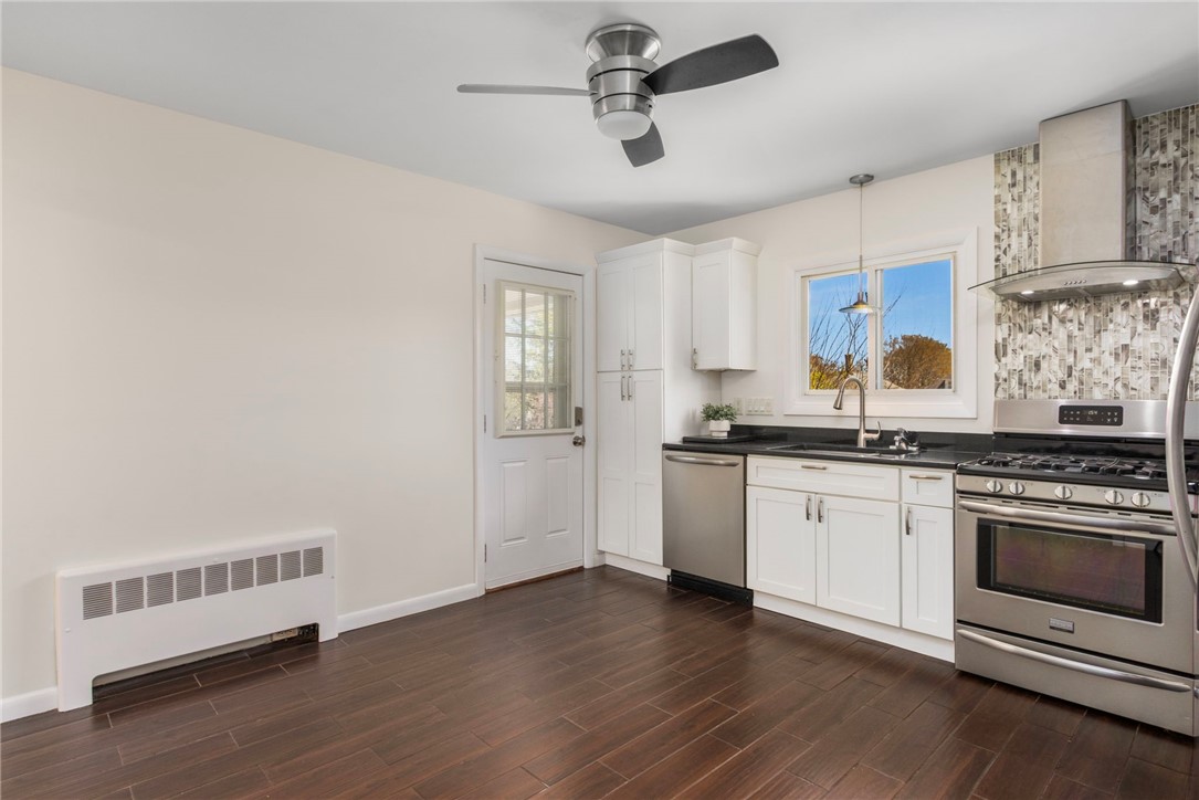 495 Gaskill Street Woonsocket, RI 02895 - Photo 9 of 33