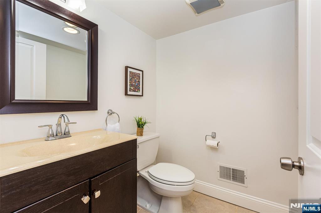 8 Berkeley Road Maplewood, NJ 07040 - Photo 36 of 43 Gallery Image 36
