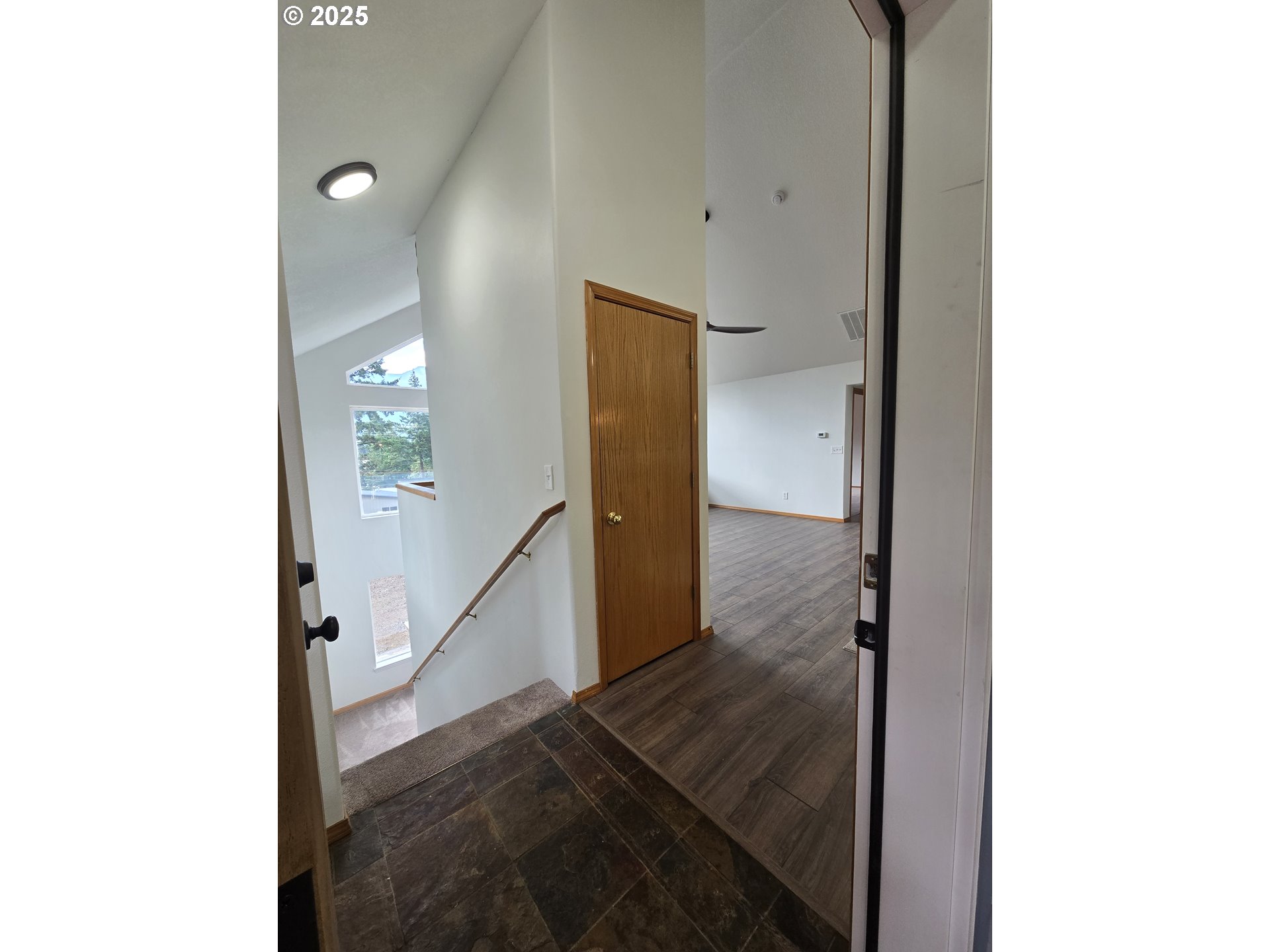 85 Southwest Monda Road Stevenson, WA 98648 - Photo 4 of 48 Gallery Image 4