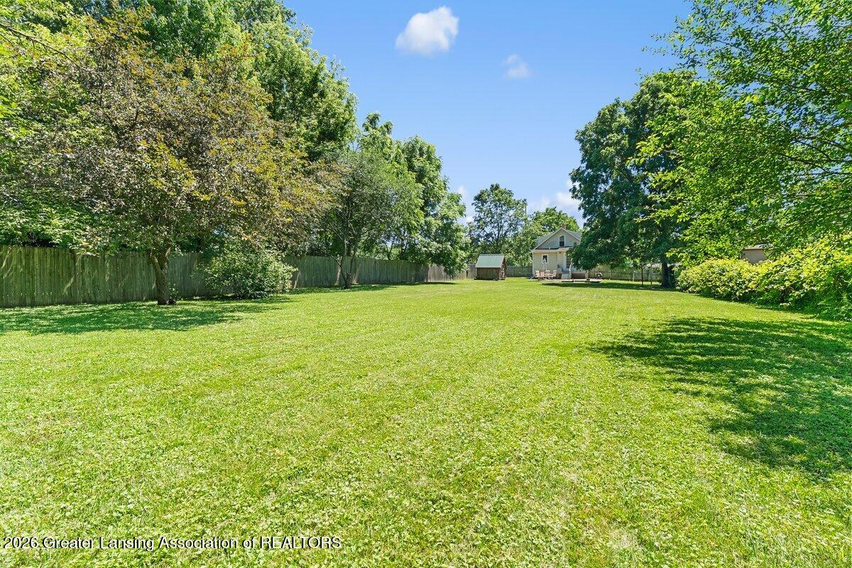1332 West Valley Road Lansing, MI 48906 - Photo 31 of 33 Media Jett - 29 (2)