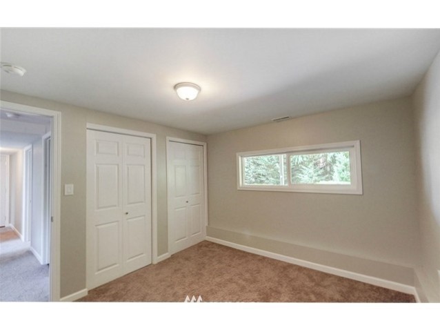 1067 Whitman Court Northeast Renton, WA 98059 - Photo 17 of 25