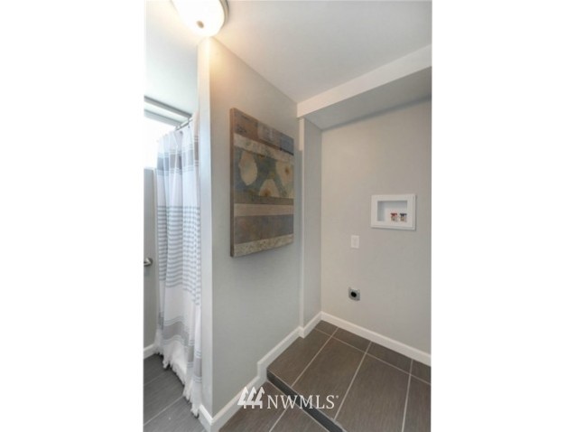 1067 Whitman Court Northeast Renton, WA 98059 - Photo 20 of 25