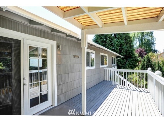 1067 Whitman Court Northeast Renton, WA 98059 - Photo 21 of 25