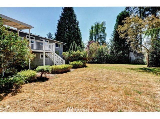 1067 Whitman Court Northeast Renton, WA 98059 - Photo 23 of 25