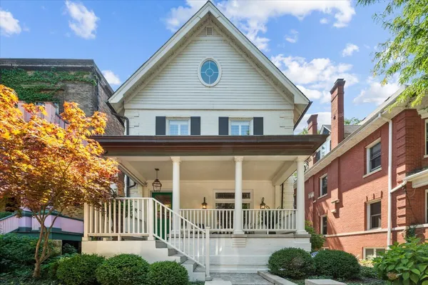 $2,150,000 | 837 West Junior Terrace, Chicago, IL 60613