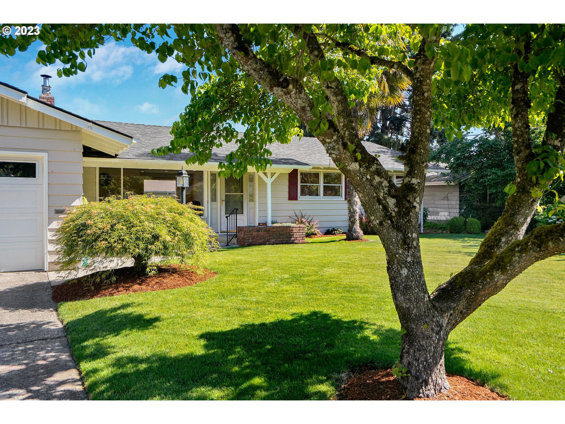 873 Rafael Avenue North Keizer, OR 97303 - Photo 3 of 42 Gallery Image 3