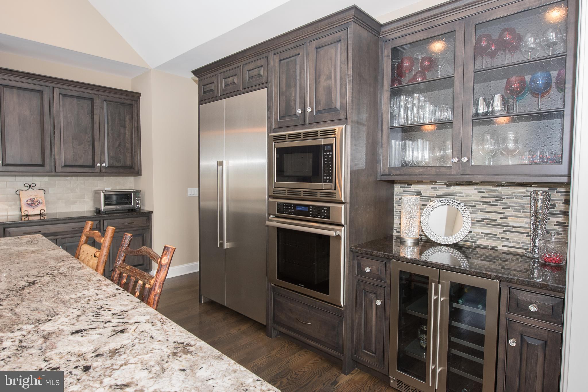 1021 Messner Road Chester Springs, PA 19425 - Photo 29 of 60 Thermador Stainless Steel appliances