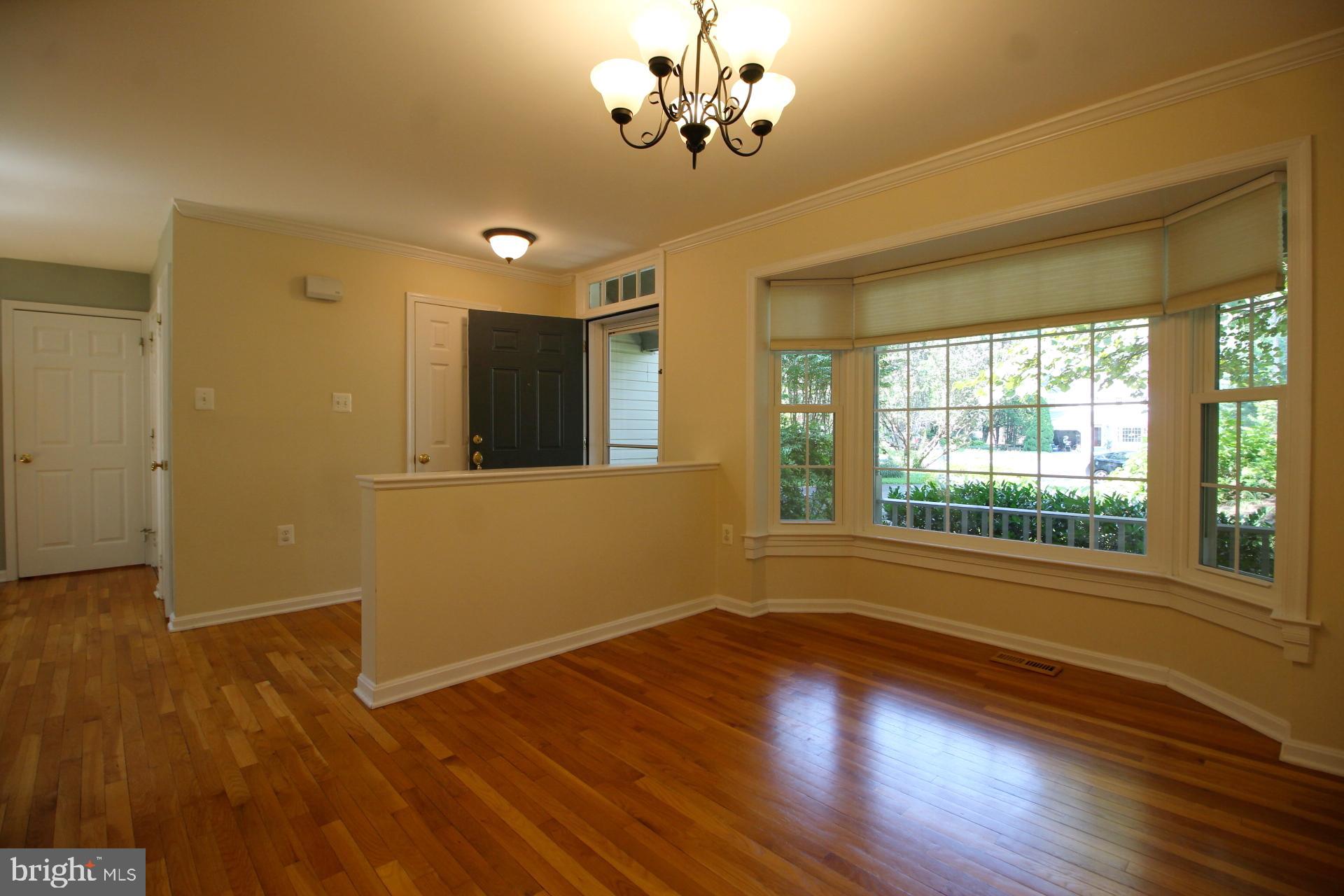 1649 Bennington Hollow Lane Reston, VA 20194 - Photo 2 of 29