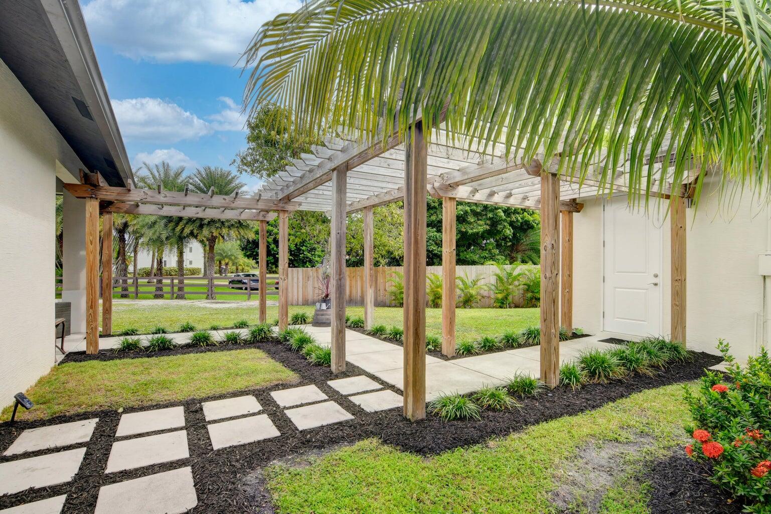 1405 Glen Road Glen Ridge, FL 33406 - Photo 9 of 35 20211112142836157978000000-o