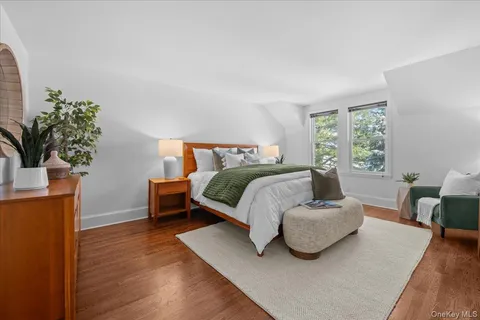 $1,250,000 | 10 Old Jackson Avenue, Unit 44, Hastings-on-Hudson, NY 10706