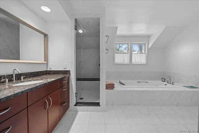 $1,250,000 | 10 Old Jackson Avenue, Unit 44, Hastings-on-Hudson, NY 10706