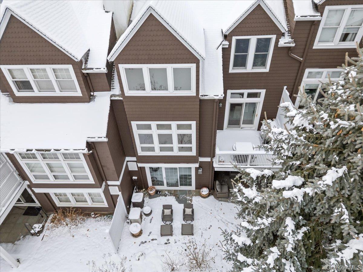 10 Old Jackson Avenue, Unit 44 Hastings-on-Hudson, NY 10706 - Photo 27 of 39 Back of structure