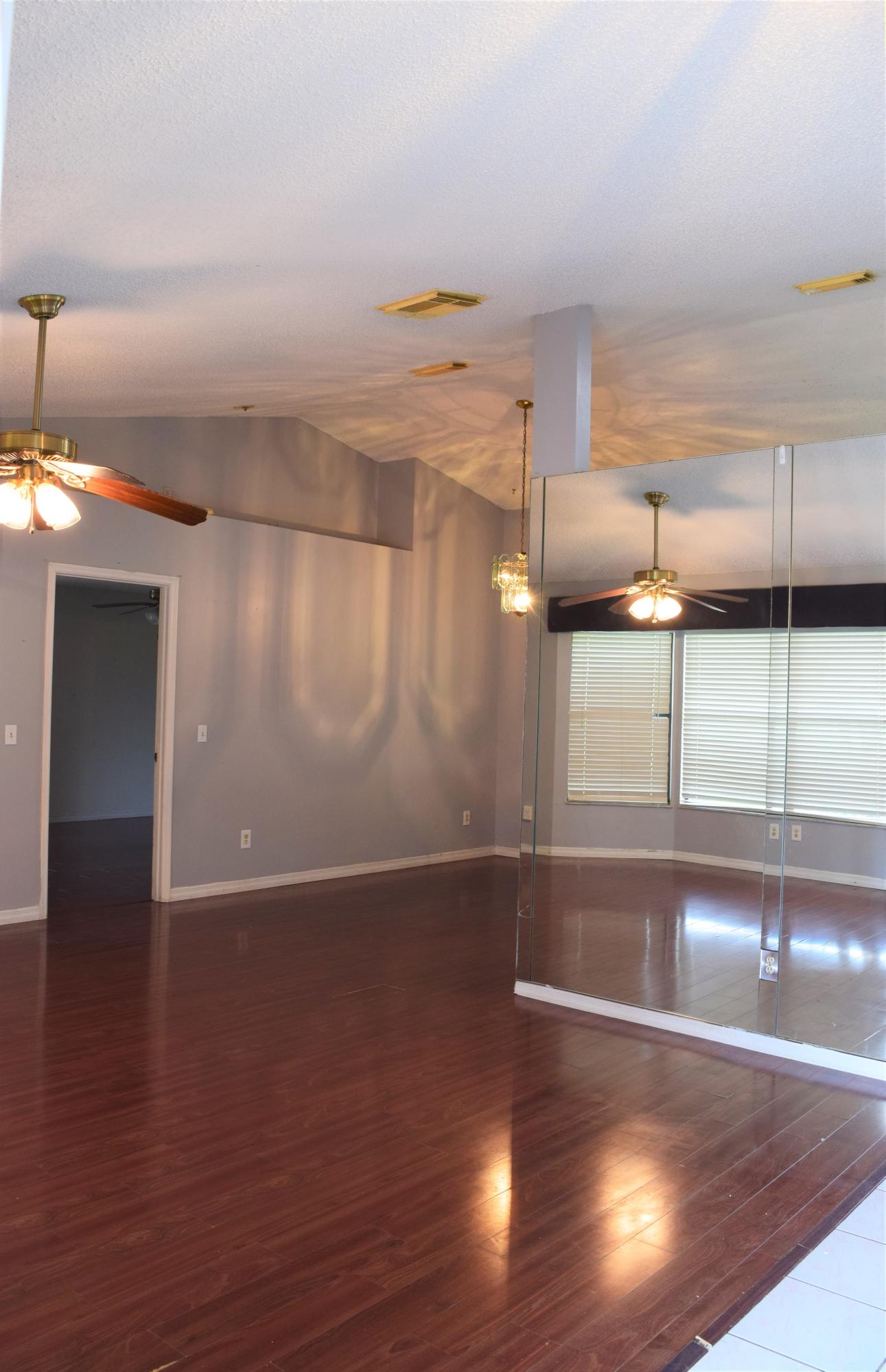 702 Southwest Ancona Road Port St. Lucie, FL 34953 - Photo 2 of 20 Living Room