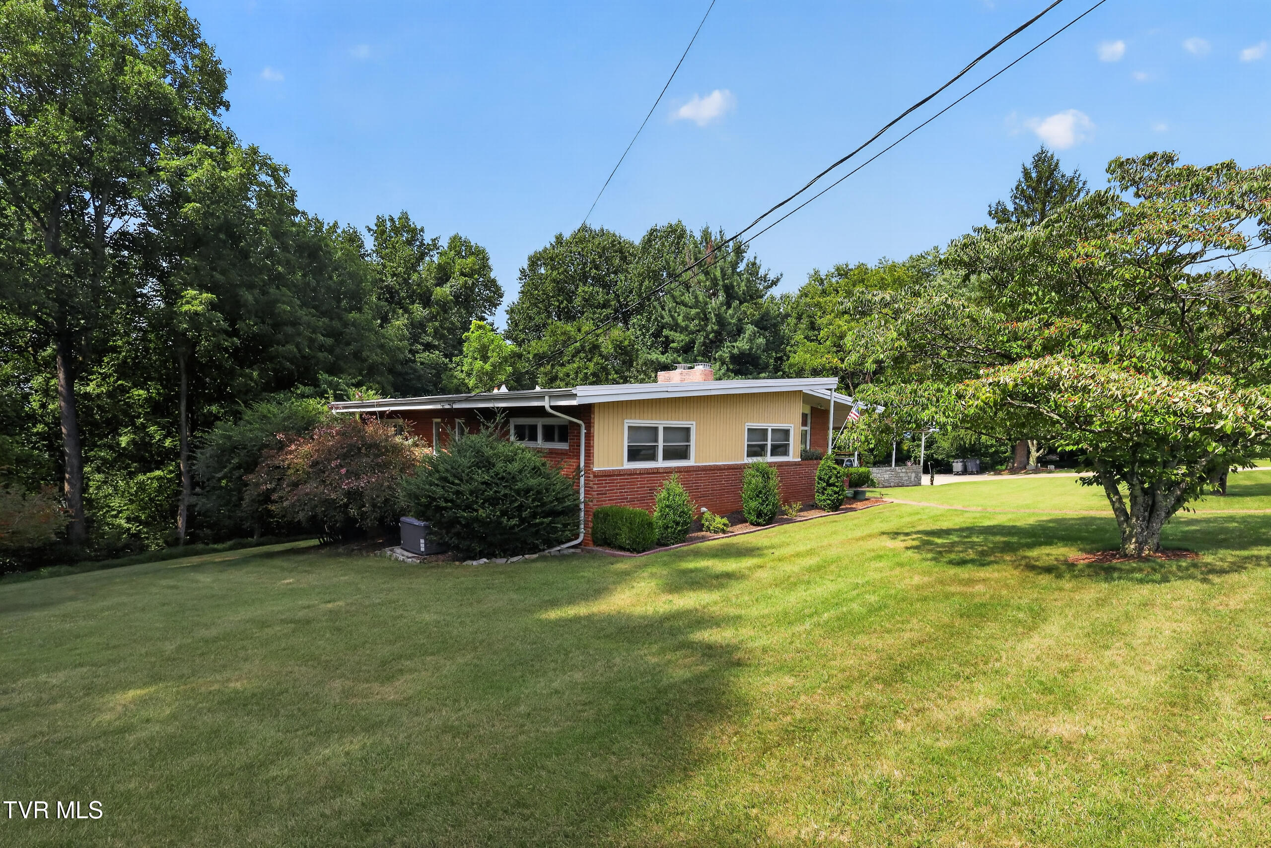 4616 Old Stage Road Kingsport, TN 37664 - Photo 35 of 54 35