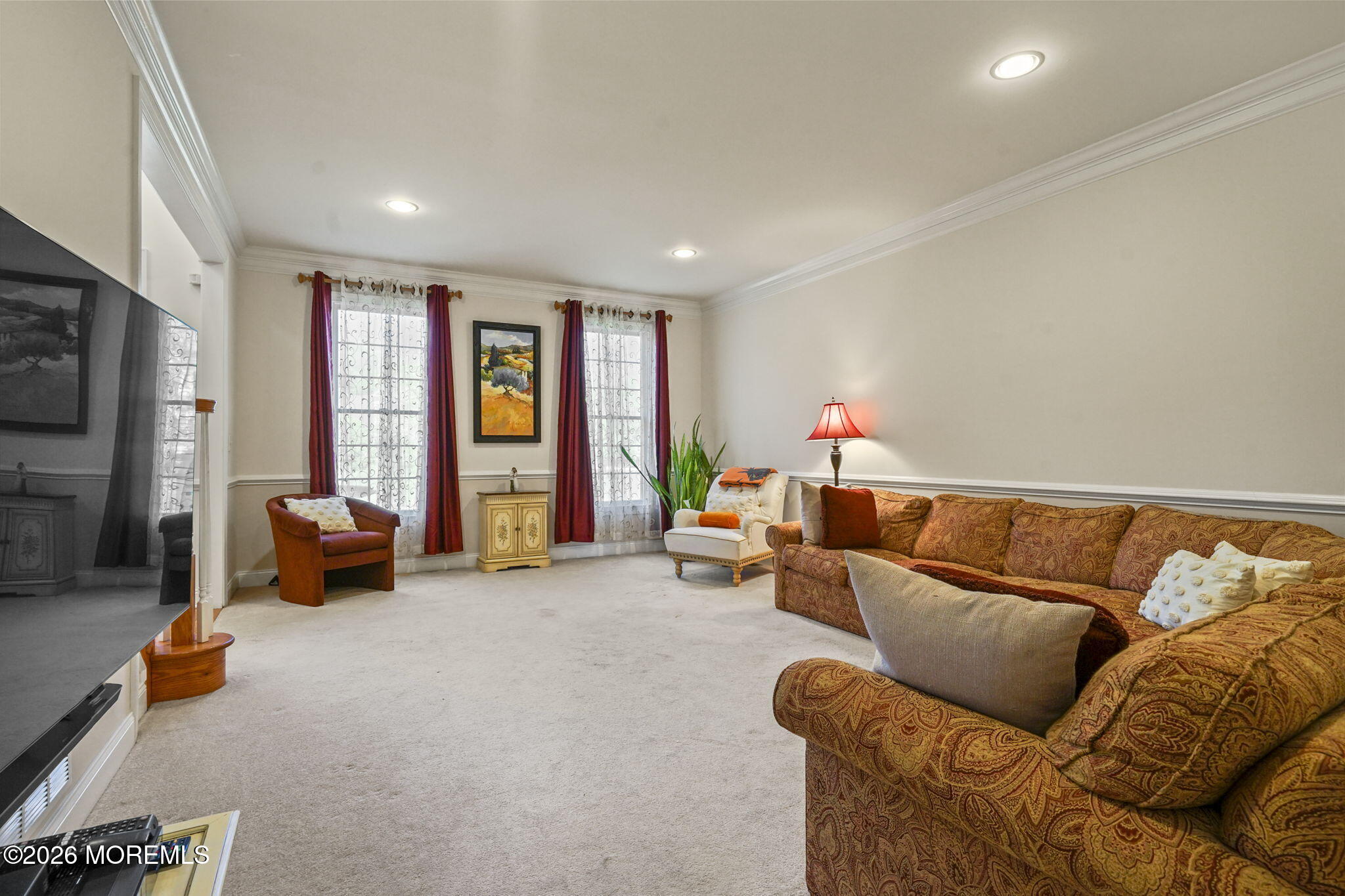 10 Rockingham Court Manalapan, NJ 07726 - Photo 11 of 91 LIVING ROM
