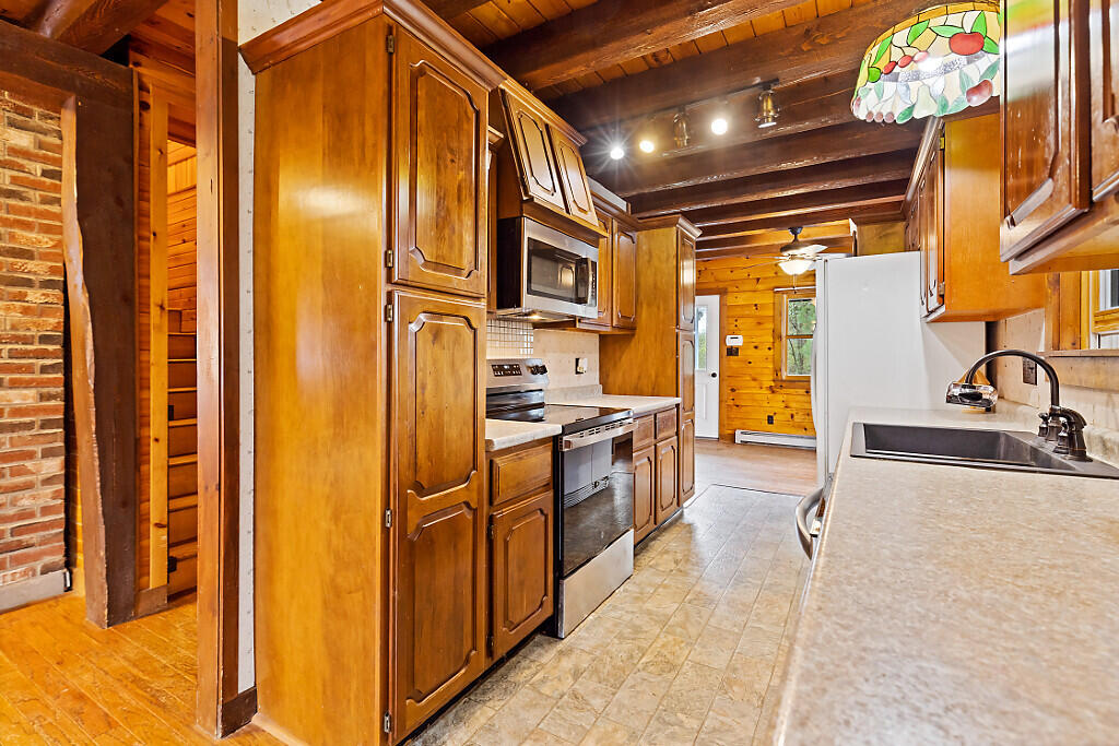 366 West Etna Road Plymouth, ME 04969 - Photo 28 of 66 28_BP5A1258_DxO_mls