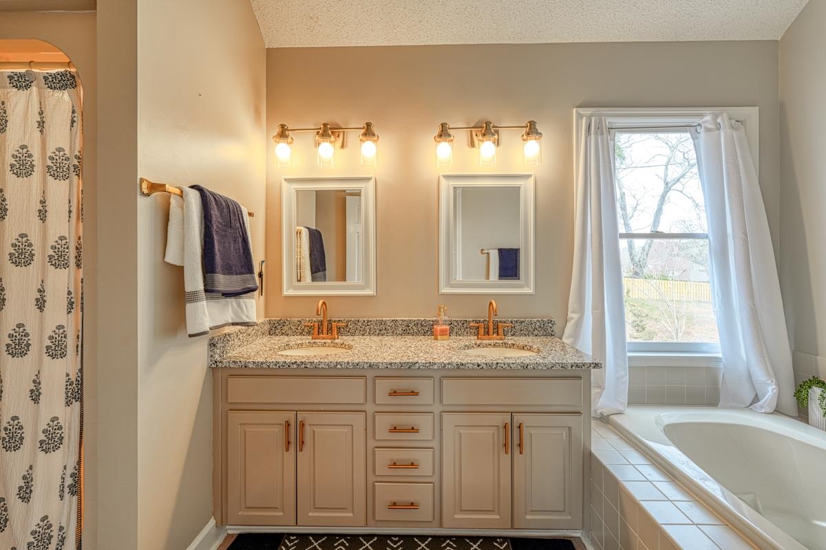 225 West Killarney Lake Moore, SC 29369 - Photo 31 of 50