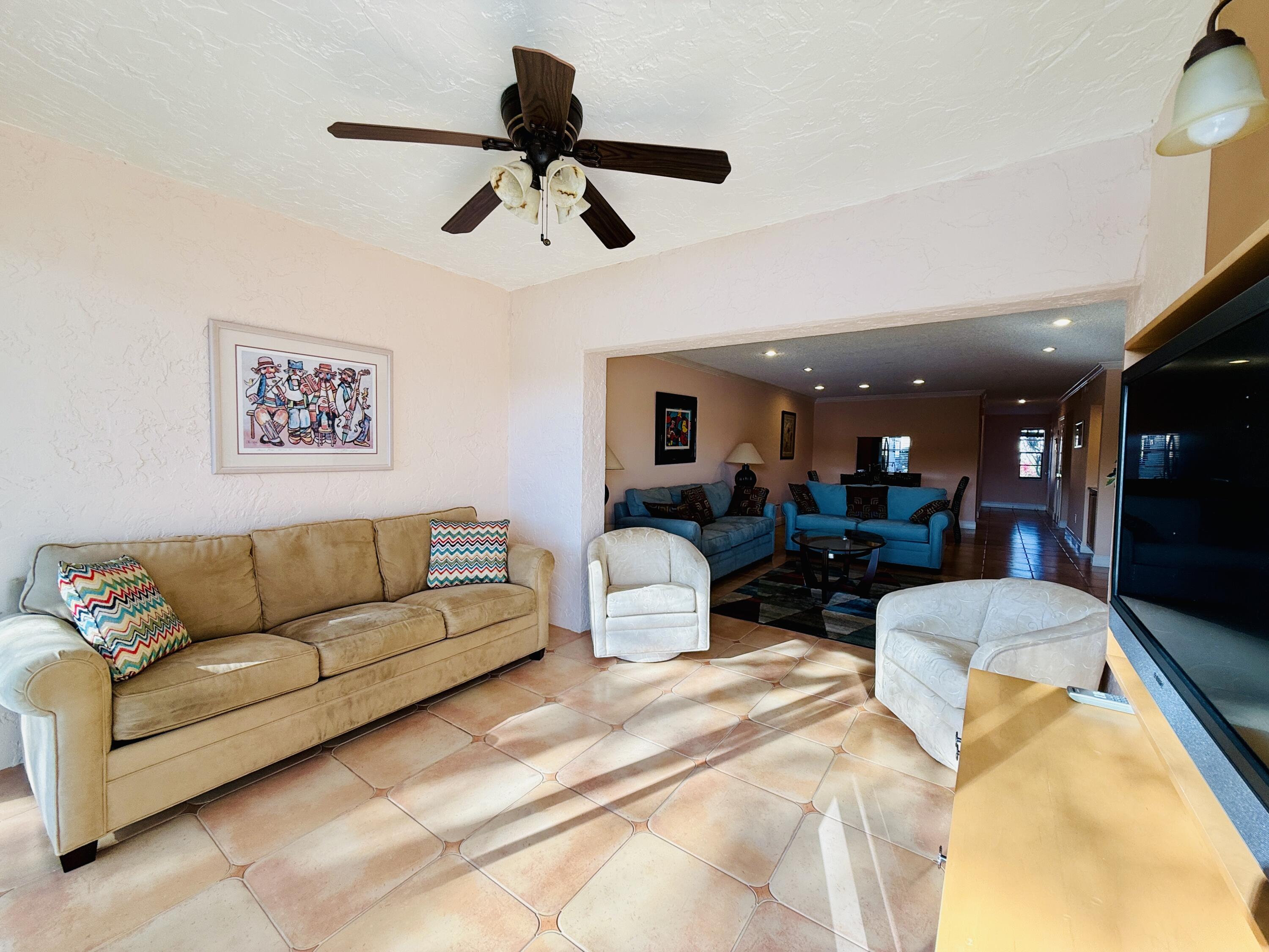 9261 Vista Del Lago Boca Raton, FL 33428 - Photo 22 of 51 IMG_3030