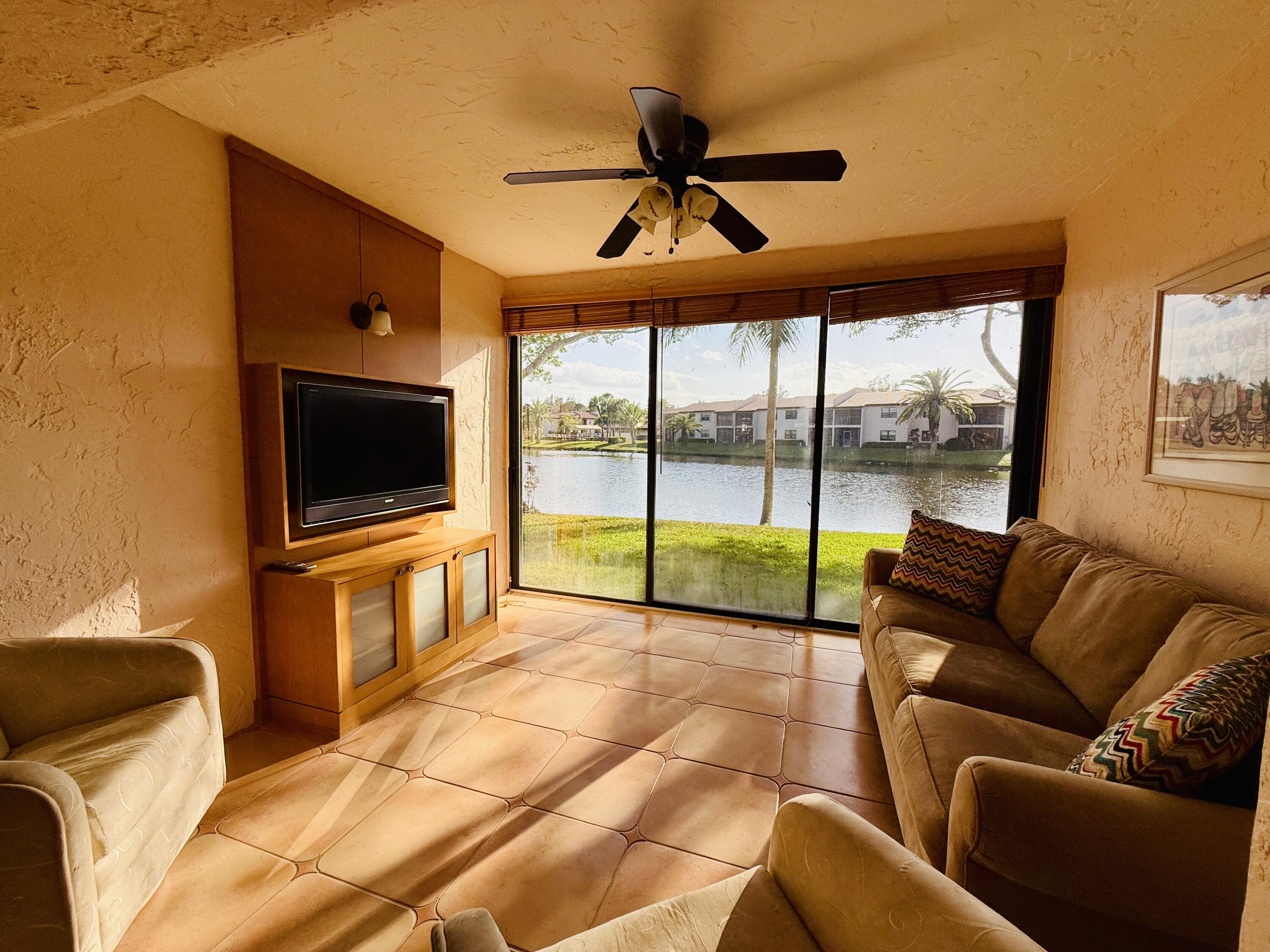 9261 Vista Del Lago Boca Raton, FL 33428 - Photo 23 of 51 IMG_3038