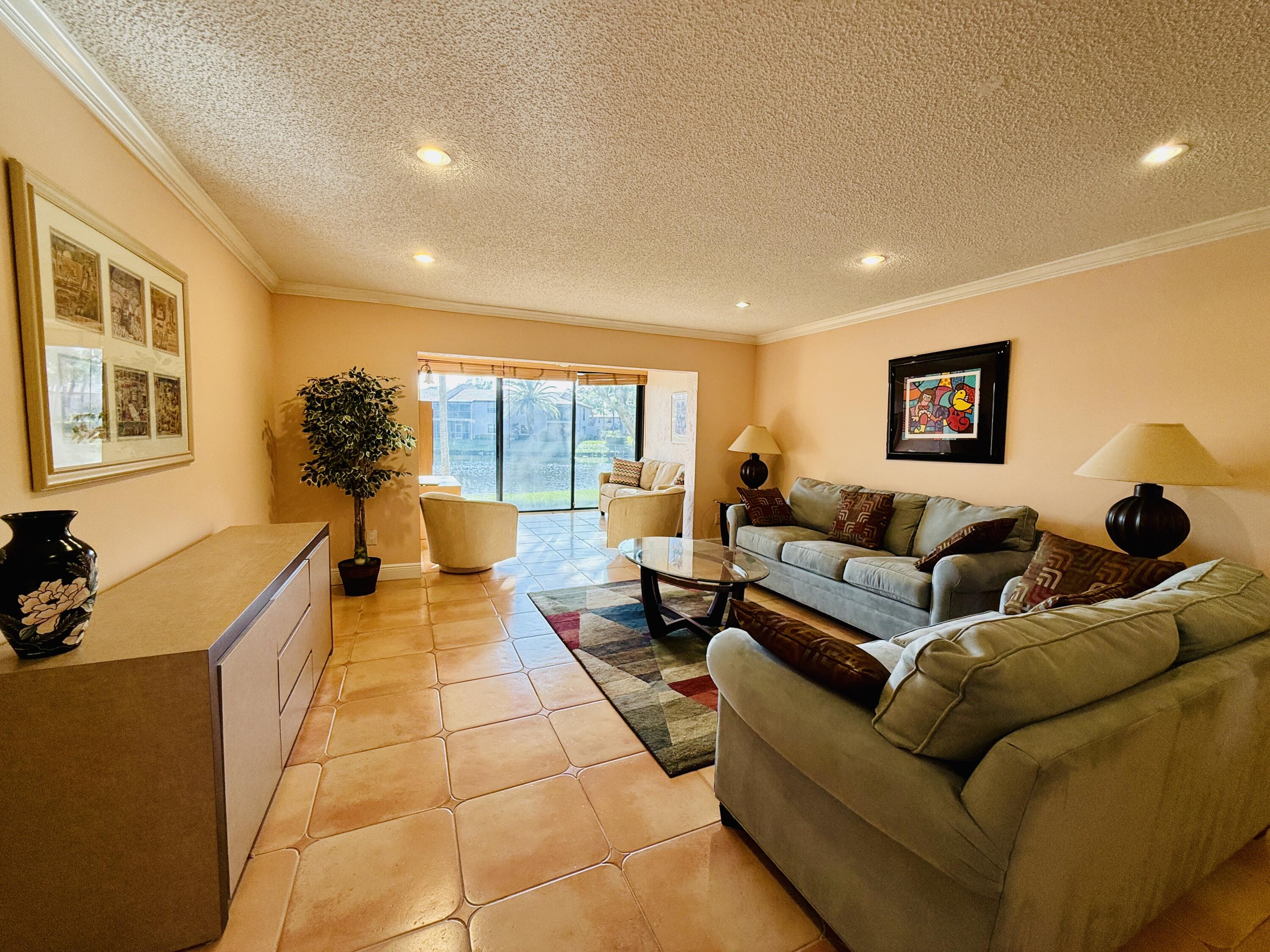 9261 Vista Del Lago Boca Raton, FL 33428 - Photo 27 of 51 IMG_3045