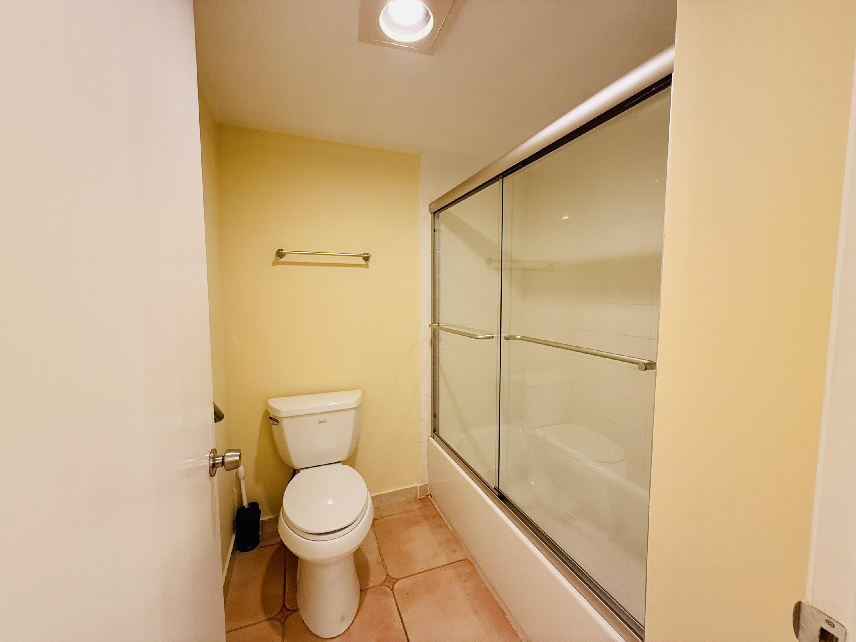 9261 Vista Del Lago Boca Raton, FL 33428 - Photo 33 of 51 IMG_3052