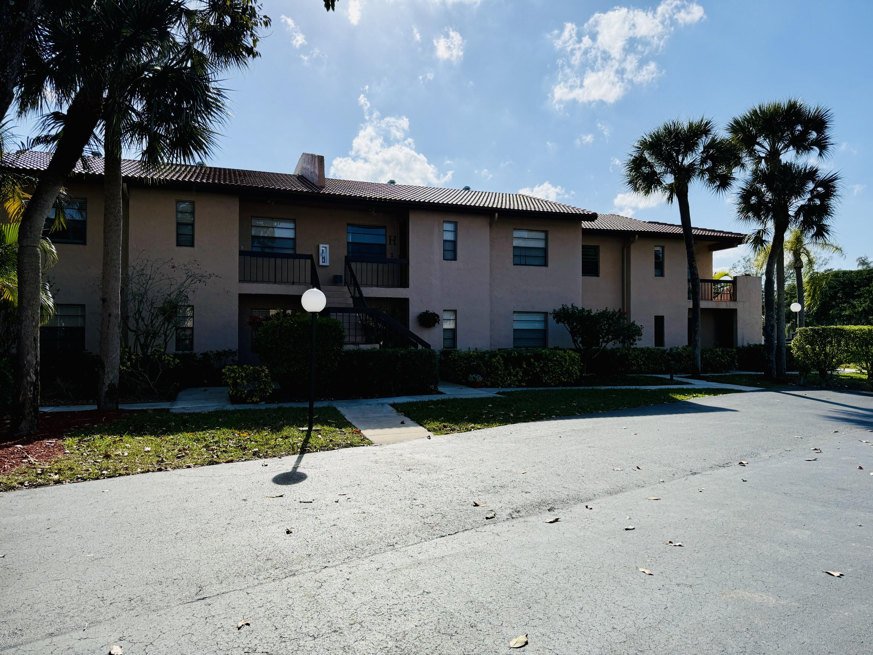 9261 Vista Del Lago Boca Raton, FL 33428 - Photo 45 of 51 IMG_2982