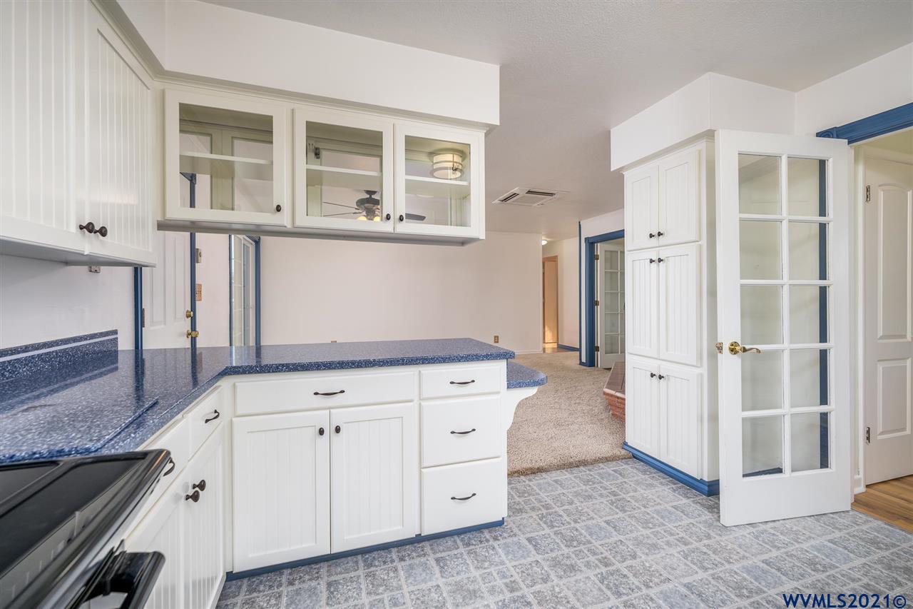 1220 Southwest 7th Avenue Albany, OR 97321 - Photo 6 of 23 Gallery Image 6