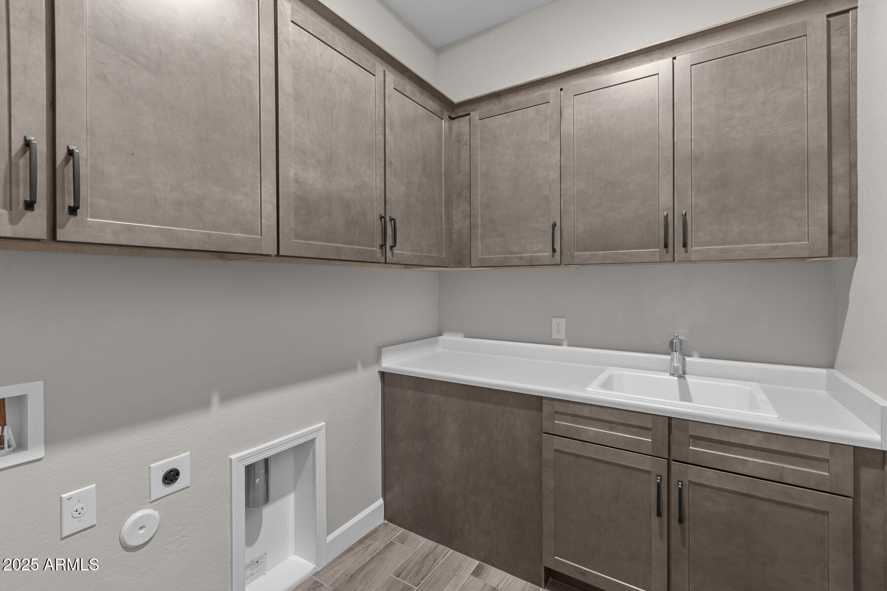 1021 Ridge Road Apache Junction, AZ 85120 - Photo 16 of 25 L441-HDR012
